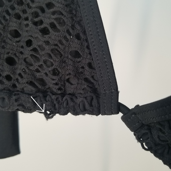 Floral VS Bikini Top Black Swimwear Victoria's Secret Summer V-Neck Monochrome - Picture 5 of 10